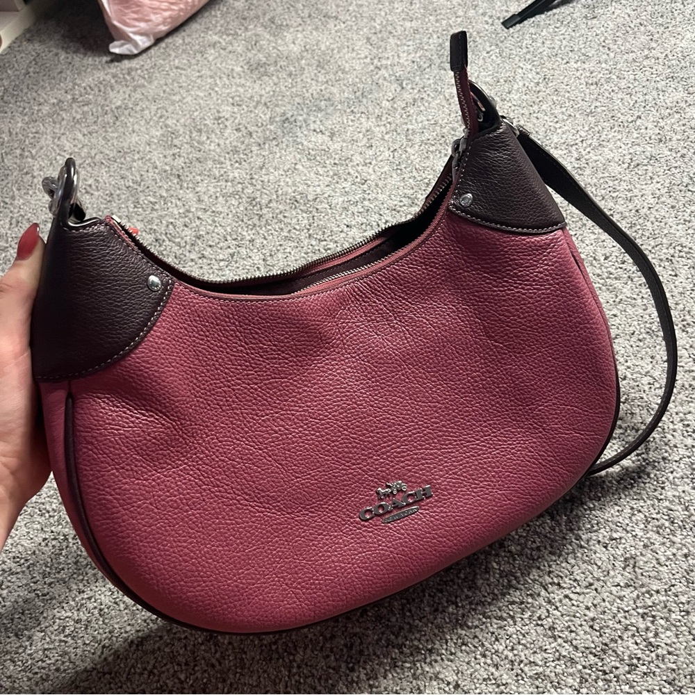 Authentic Coach Pebble Leather Mara hobo bag - Picture 2 of 16